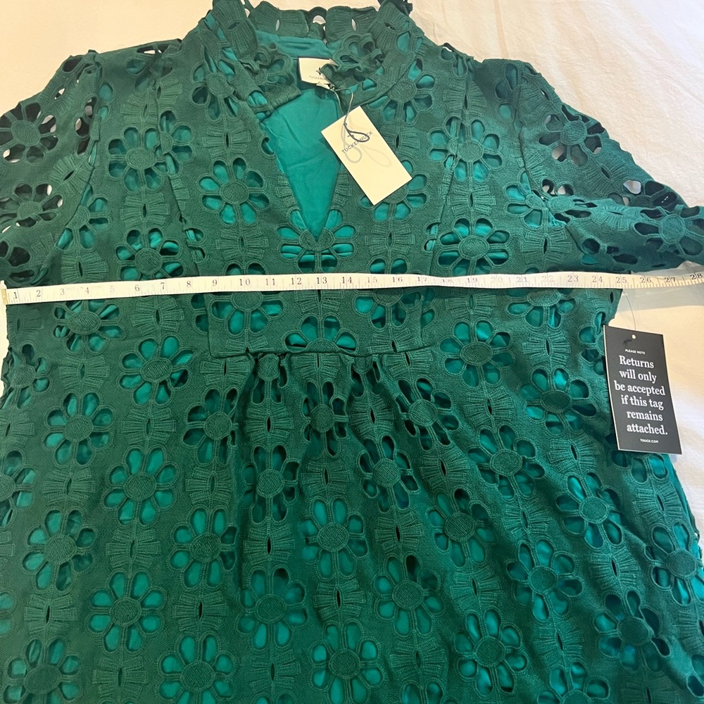 Tuckernuck Green Lace Palmerston Dress NWT - Picture 11 of 11